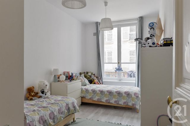 Appartement F5 &agrave; vendre - 5 pi&egrave;ces - 155,96 m2 - Paris - 75008 - ILE-DE-FRANCE