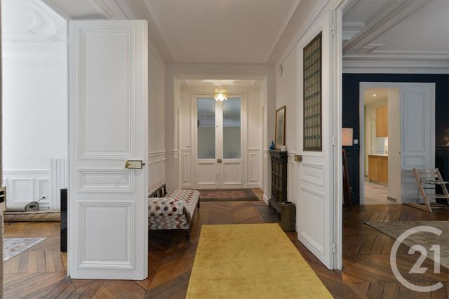 Appartement F5 &agrave; louer - 5 pi&egrave;ces - 155,96 m2 - Paris - 75008 - ILE-DE-FRANCE