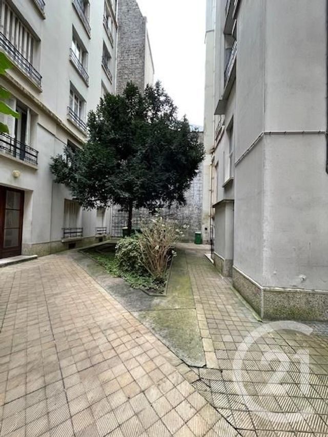Appartement F2 &agrave; louer - 2 pi&egrave;ces - 44,10 m2 - Paris - 75008 - ILE-DE-FRANCE