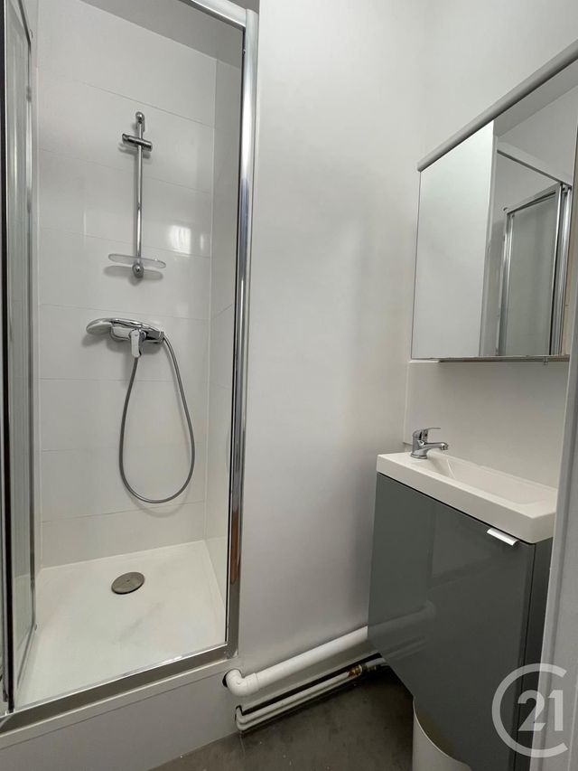 Appartement Studio &agrave; louer - 1 pi&egrave;ce - 11,02 m2 - Paris - 75008 - ILE-DE-FRANCE