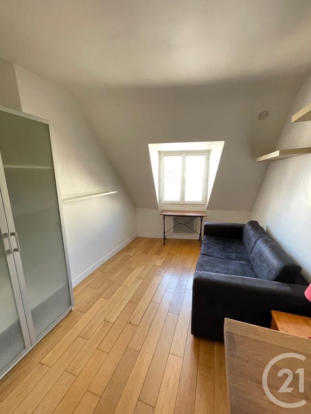 Appartement Studio &agrave; louer - 1 pi&egrave;ce - 14,50 m2 - Paris - 75009 - ILE-DE-FRANCE