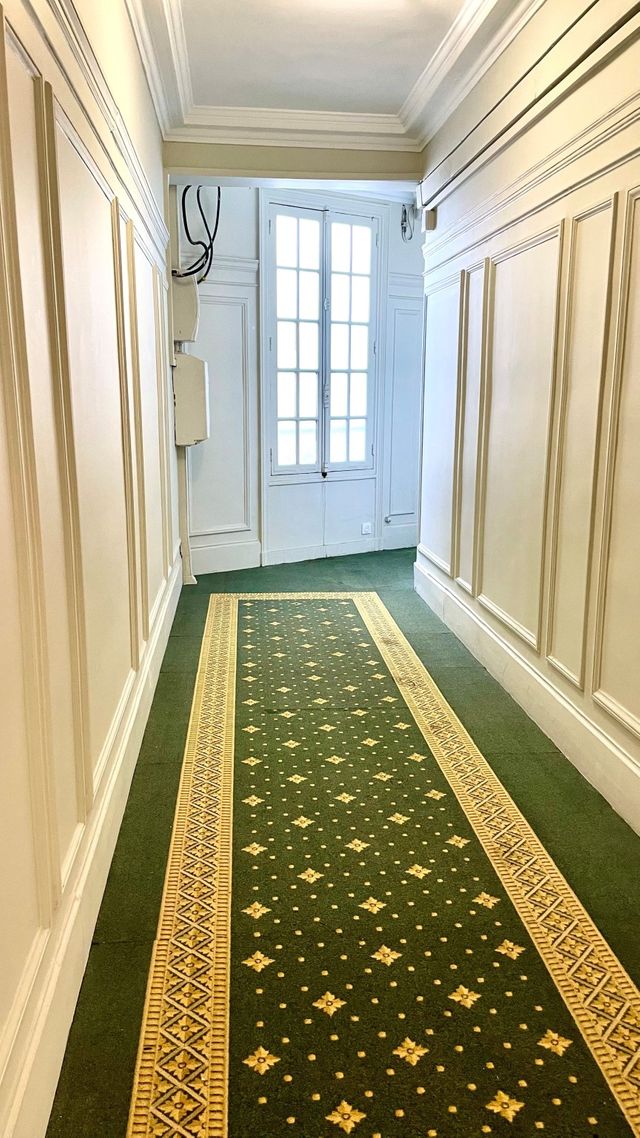 Appartement Studio &agrave; vendre - 1 pi&egrave;ce - 26,62 m2 - Paris - 75008 - ILE-DE-FRANCE