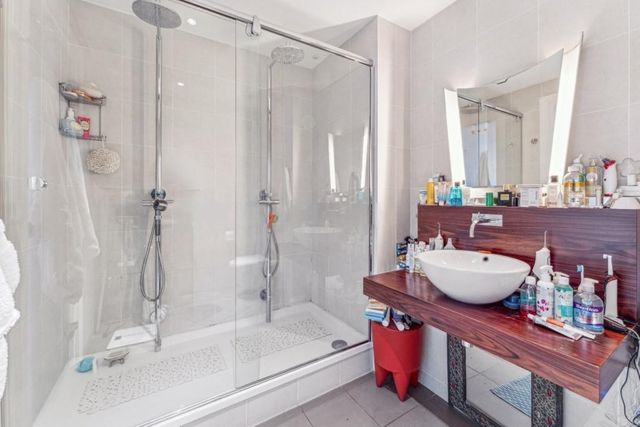 Appartement &agrave; vendre - 5 pi&egrave;ces - 154 m2 - Paris - 75008 - ILE-DE-FRANCE