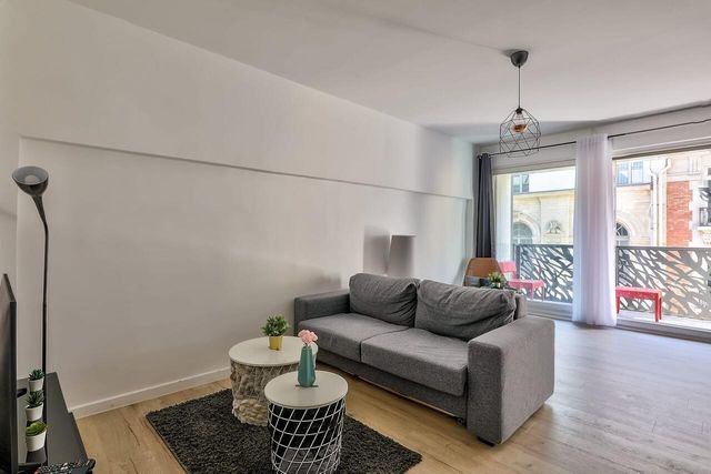 Appartement F2 &agrave; vendre - 2 pi&egrave;ces - 44,36 m2 - Paris - 75008 - ILE-DE-FRANCE