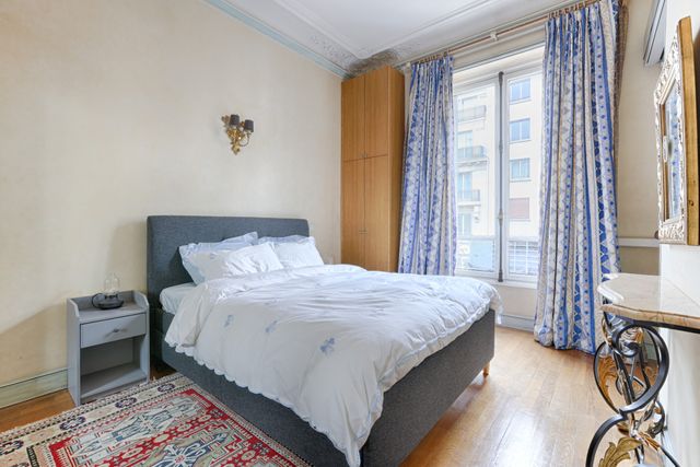 Appartement F6 &agrave; vendre - 6 pi&egrave;ces - 199,60 m2 - Paris - 75016 - ILE-DE-FRANCE