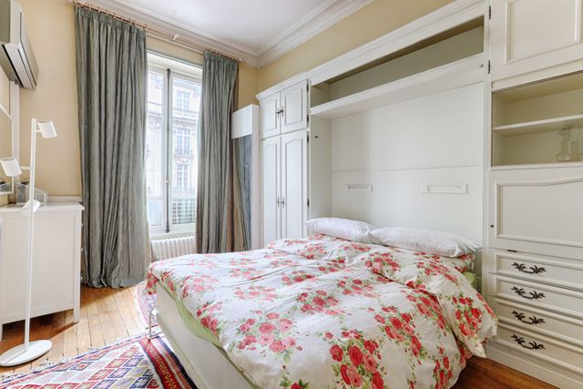 Appartement F6 &agrave; vendre - 6 pi&egrave;ces - 199,60 m2 - Paris - 75016 - ILE-DE-FRANCE