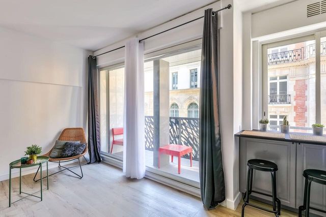 Appartement F2 &agrave; vendre - 2 pi&egrave;ces - 44,36 m2 - Paris - 75008 - ILE-DE-FRANCE