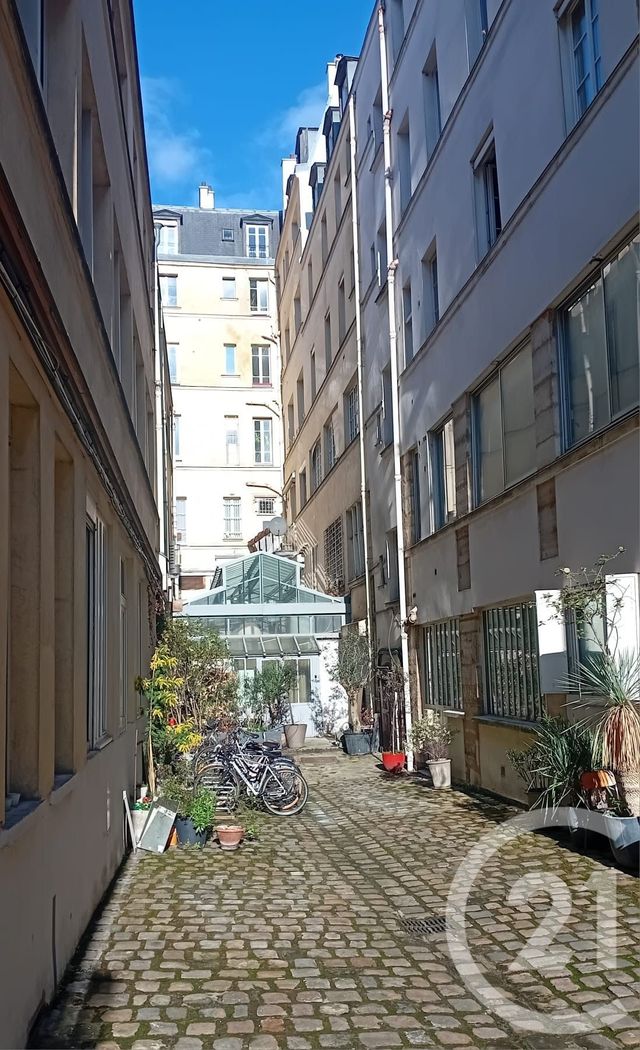 Appartement &agrave; vendre - 6 pi&egrave;ces - 88 m2 - Paris - 75011 - ILE-DE-FRANCE