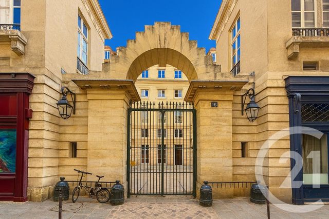 Appartement F3 à vendre - 3 pièces - 93,06 m2 - Paris - 75003 - ILE-DE-FRANCE