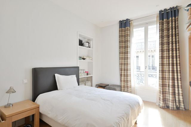 Appartement F5 à vendre - 5 pièces - 181 m2 - Paris - 75008 - ILE-DE-FRANCE