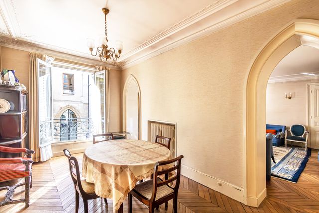 Appartement &agrave; vendre - 8 pi&egrave;ces - 226,85 m2 - Paris - 75005 - ILE-DE-FRANCE