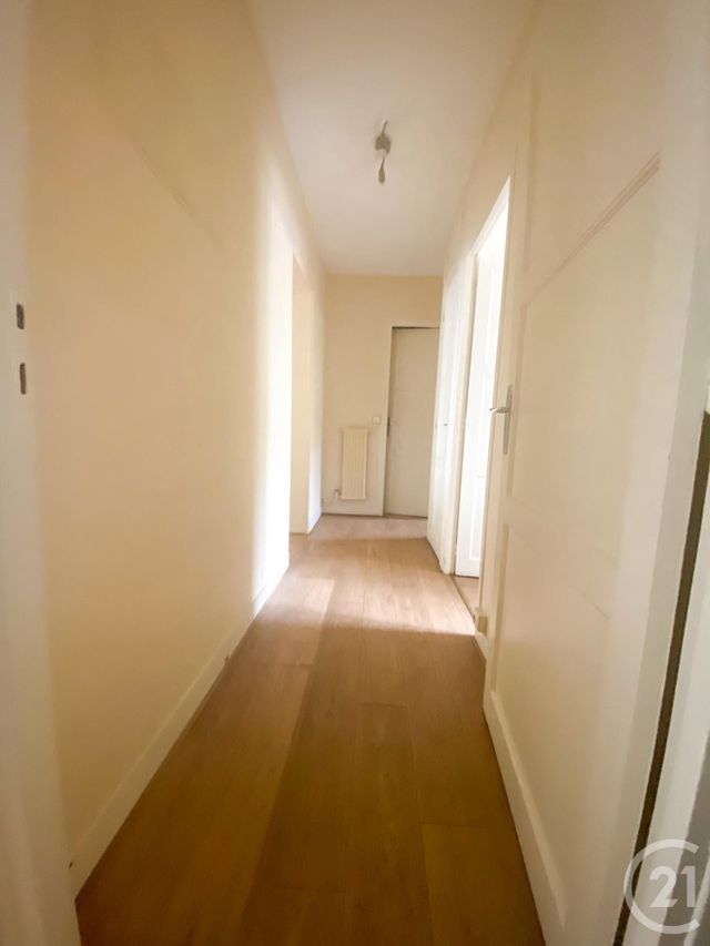 Appartement Local à louer - 4 pièces - 80 m2 - Paris - 75016 - ILE-DE-FRANCE