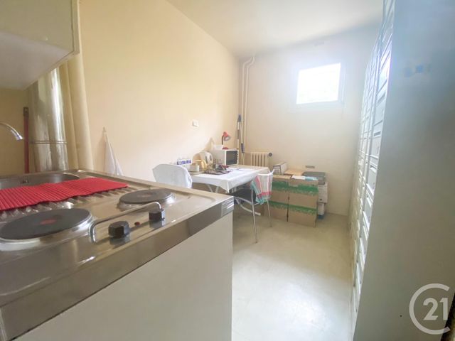 Appartement Local à louer - 4 pièces - 80 m2 - Paris - 75016 - ILE-DE-FRANCE