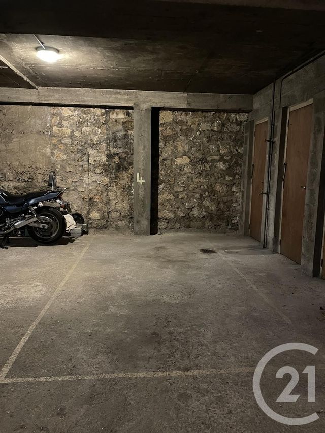 Parking à vendre - 9 m2 - Paris - 75016 - ILE-DE-FRANCE