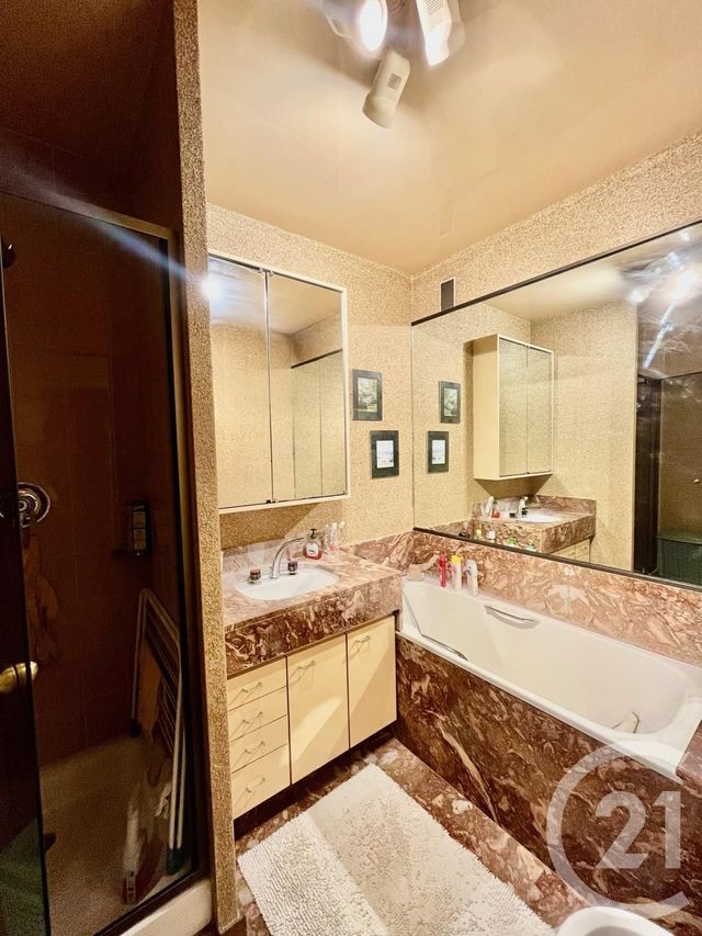 Appartement à vendre - 2 pièces - 62 m2 - Paris - 75016 - ILE-DE-FRANCE