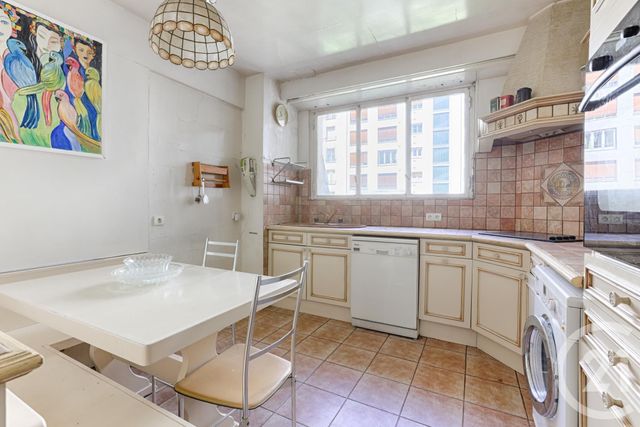 Appartement à vendre - 5 pièces - 146 m2 - Paris - 75016 - ILE-DE-FRANCE