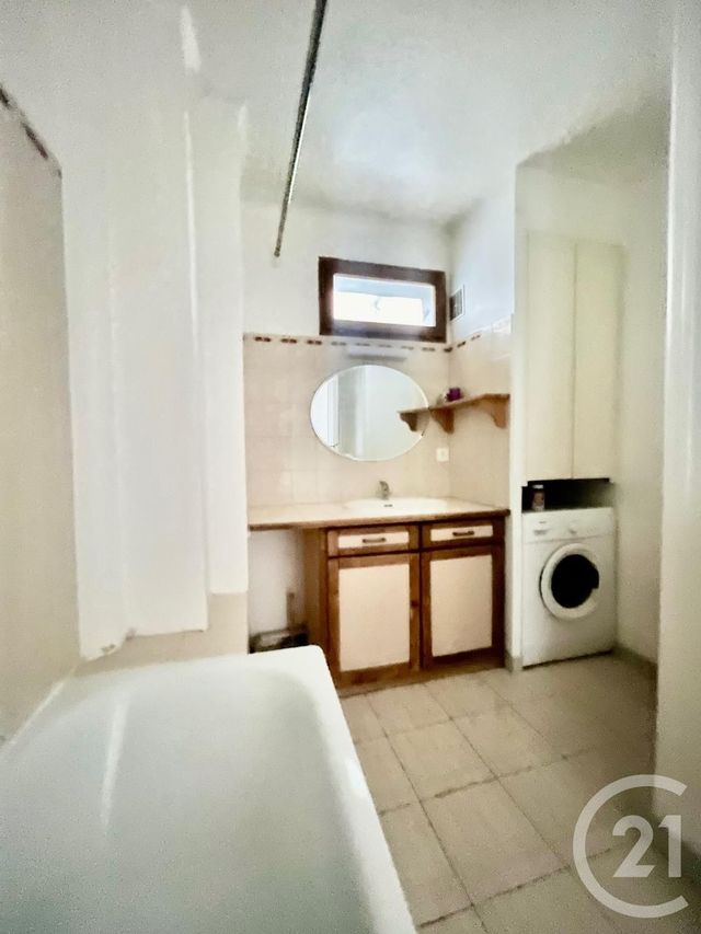 Appartement F4 à vendre - 4 pièces - 66 m2 - Paris - 75016 - ILE-DE-FRANCE