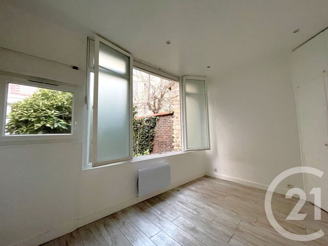 Appartement Studio à vendre - 1 pièce - 16 m2 - Gentilly - 94 - ILE-DE-FRANCE