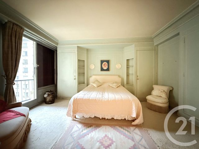 Appartement F5 à vendre - 5 pièces - 140,30 m2 - Paris - 75016 - ILE-DE-FRANCE