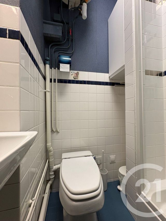 Appartement F2 &agrave; louer - 2 pi&egrave;ces - 28,45 m2 - Paris - 75016 - ILE-DE-FRANCE