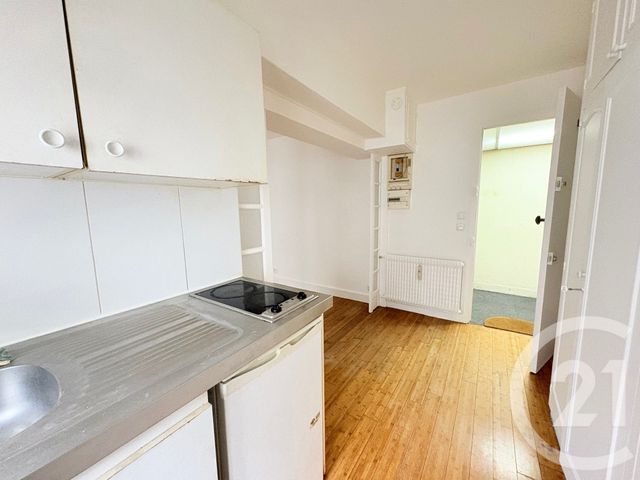 Appartement Studio &agrave; louer - 1 pi&egrave;ce - 14,13 m2 - Paris - 75116 - ILE-DE-FRANCE