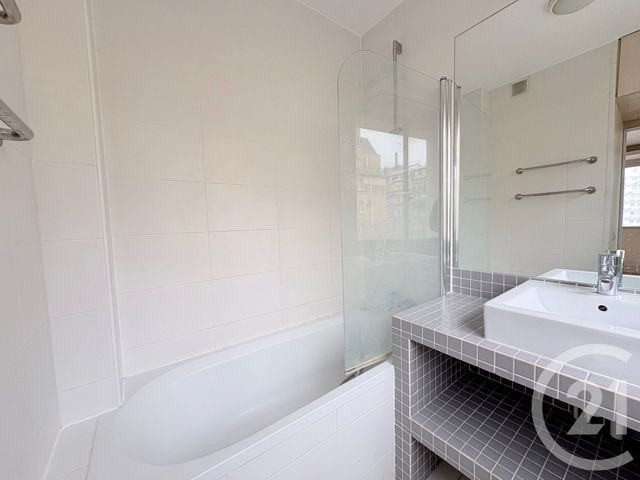 Appartement F1 &agrave; louer - 1 pi&egrave;ce - 27,78 m2 - Paris - 75016 - ILE-DE-FRANCE