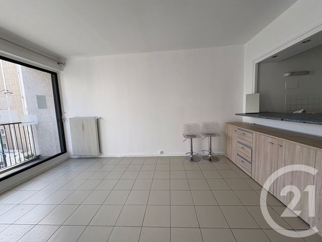 Appartement F1 &agrave; louer - 1 pi&egrave;ce - 26,29 m2 - Paris - 75016 - ILE-DE-FRANCE