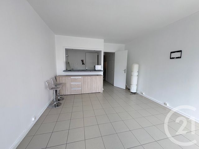 Appartement F1 &agrave; louer - 1 pi&egrave;ce - 26,29 m2 - Paris - 75016 - ILE-DE-FRANCE