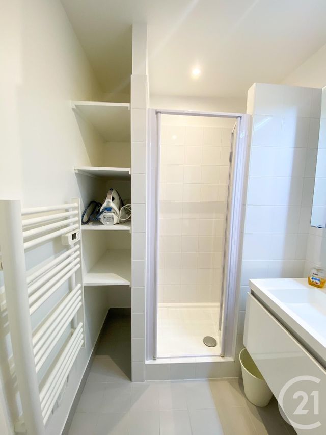 Appartement F3 &agrave; louer - 3 pi&egrave;ces - 75,62 m2 - Paris - 75016 - ILE-DE-FRANCE