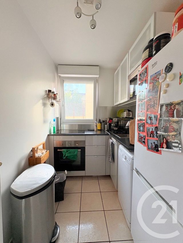 Appartement F2 &agrave; louer - 2 pi&egrave;ces - 48,33 m2 - Paris - 75020 - ILE-DE-FRANCE