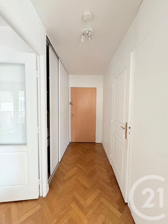 Appartement F2 &agrave; louer - 2 pi&egrave;ces - 48,33 m2 - Paris - 75020 - ILE-DE-FRANCE