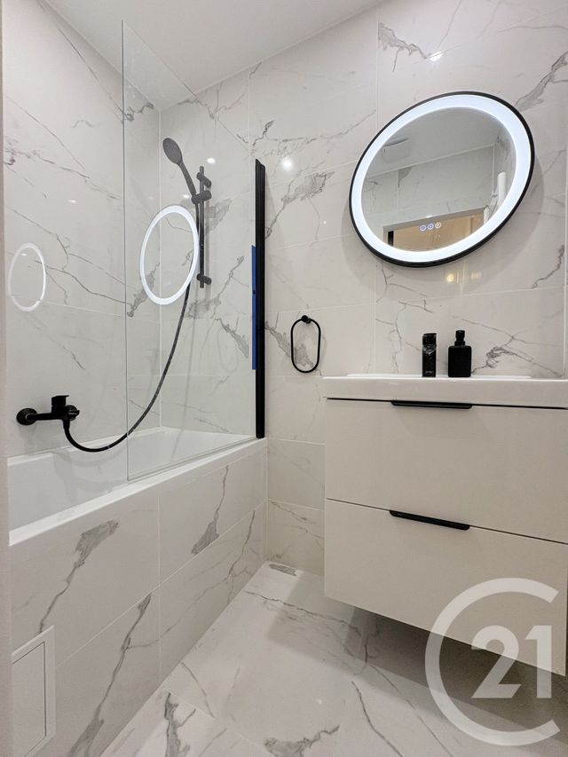 Appartement F3 &agrave; louer - 3 pi&egrave;ces - 63 m2 - Paris - 75016 - ILE-DE-FRANCE