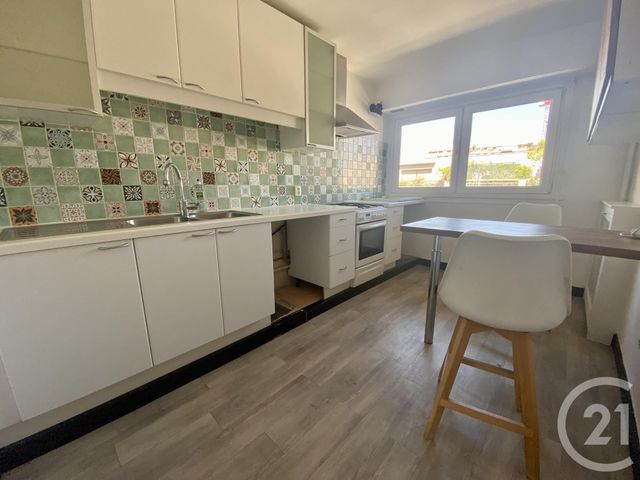 Appartement F2 &agrave; louer - 2 pi&egrave;ces - 72,08 m2 - Paris - 75016 - ILE-DE-FRANCE