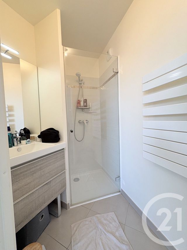 Appartement F4 &agrave; louer - 4 pi&egrave;ces - 80,10 m2 - Clamart - 92 - ILE-DE-FRANCE