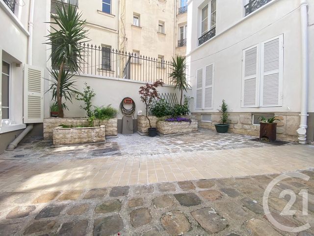 Appartement F1 &agrave; louer - 1 pi&egrave;ce - 32,87 m2 - Paris - 75008 - ILE-DE-FRANCE