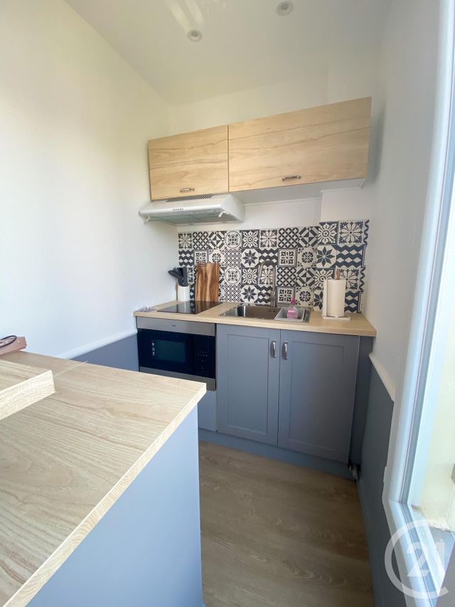 Appartement F1 &agrave; louer - 1 pi&egrave;ce - 27 m2 - Paris - 75016 - ILE-DE-FRANCE