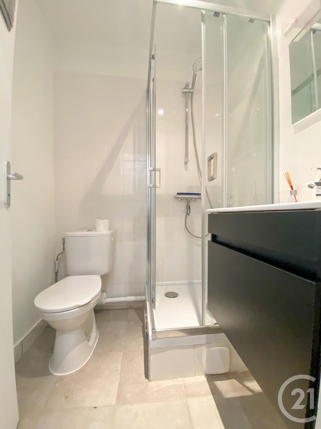 Appartement F1 &agrave; louer - 1 pi&egrave;ce - 27 m2 - Paris - 75016 - ILE-DE-FRANCE
