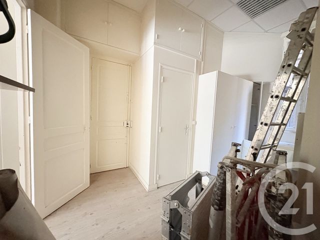 Appartement Autre &agrave; louer - 3 pi&egrave;ces - 52,53 m2 - Paris - 75016 - ILE-DE-FRANCE