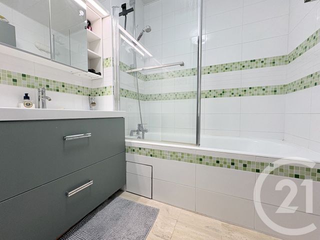 Appartement F2 &agrave; louer - 2 pi&egrave;ces - 48,40 m2 - Boulogne Billancourt - 92 - ILE-DE-FRANCE