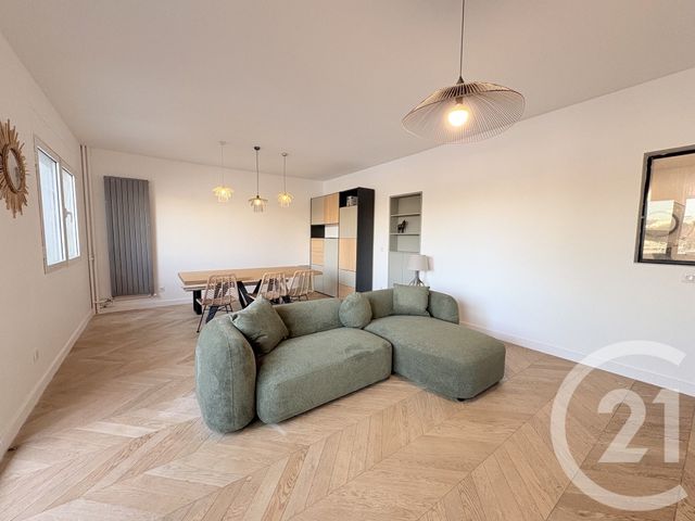 Appartement 4 pieces 93 m2 a louer - Paris 16e 75016