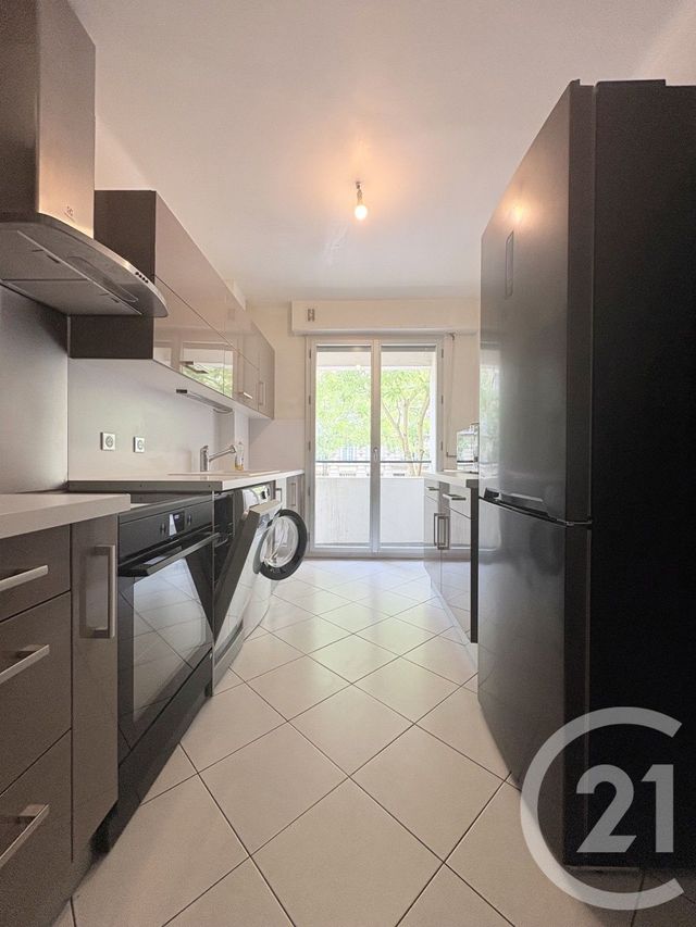 Appartement F4 &agrave; louer - 4 pi&egrave;ces - 89,41 m2 - Paris - 75016 - ILE-DE-FRANCE
