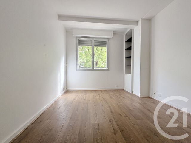 Appartement F4 &agrave; louer - 4 pi&egrave;ces - 89,41 m2 - Paris - 75016 - ILE-DE-FRANCE