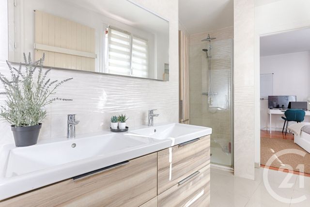 Appartement à vendre - 5 pièces - 111 m2 - Boulogne Billancourt - 92 - ILE-DE-FRANCE