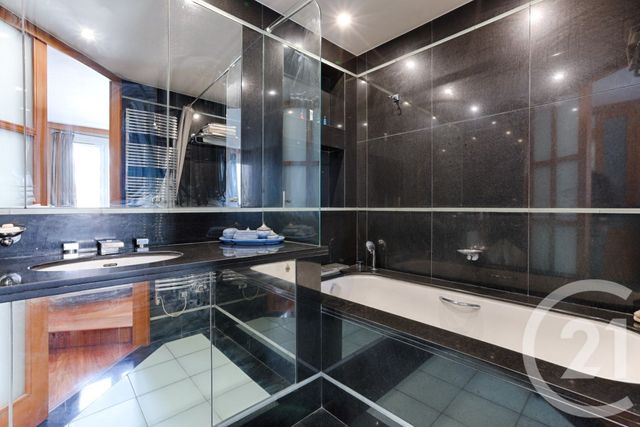 Appartement à vendre - 5 pièces - 111 m2 - Boulogne Billancourt - 92 - ILE-DE-FRANCE