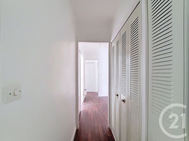 Appartement F2 à louer - 2 pièces - 50,40 m2 - Reze - 44 - PAYS-DE-LOIRE