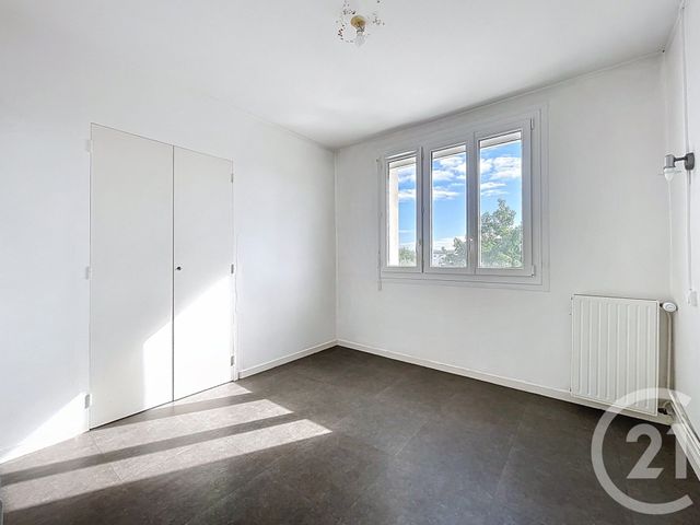 Appartement T2 à vendre - 2 pièces - 41,47 m2 - Reze - 44 - PAYS-DE-LOIRE