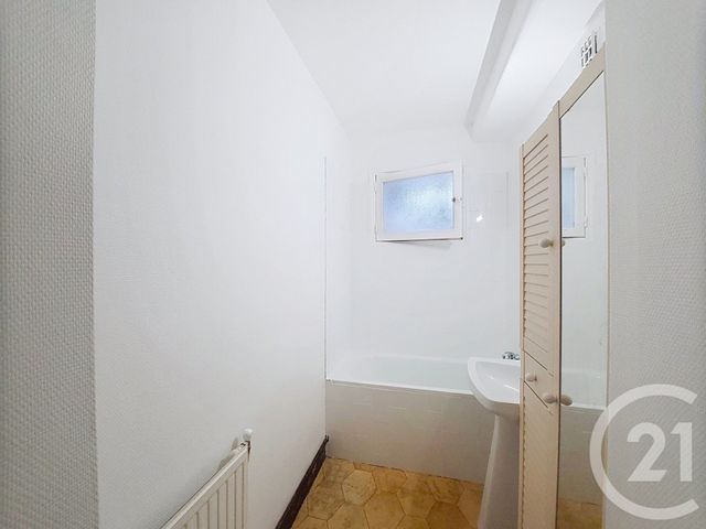 Appartement F4 &agrave; louer - 4 pi&egrave;ces - 71,73 m2 - Reze - 44 - PAYS-DE-LOIRE