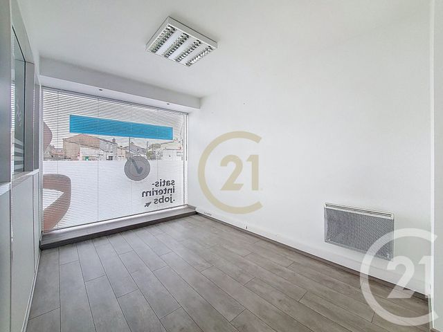 Local commercial à louer - 81.0 m2 - 44 - Loire-Atlantique