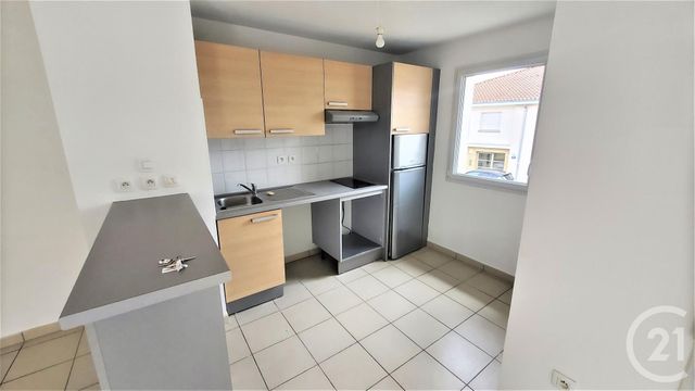 Appartement F3 à louer - 3 pièces - 65,21 m2 - St Sebastien Sur Loire - 44 - PAYS-DE-LOIRE
