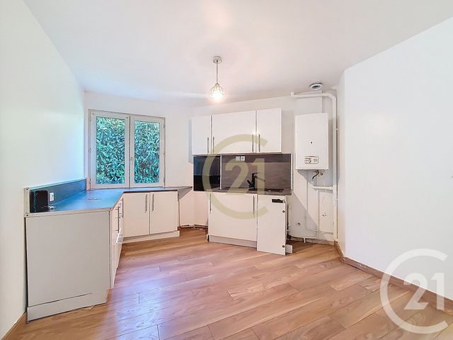 Maison &agrave; louer - 4 pi&egrave;ces - 90 m2 - Reze - 44 - PAYS-DE-LOIRE